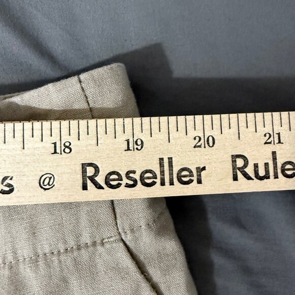 Ann Taylor Shorts Women's 14 Linen Blend High Rise Pleated Pockets 4" Inseam Tan - Picture 11 of 13